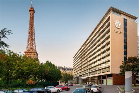 Paris Eiffel Tower Hotel