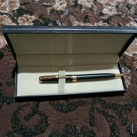 Stylishly Crafted: the PARAPUAN Pen of Indonesia