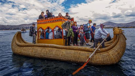 Puno Tour Boat