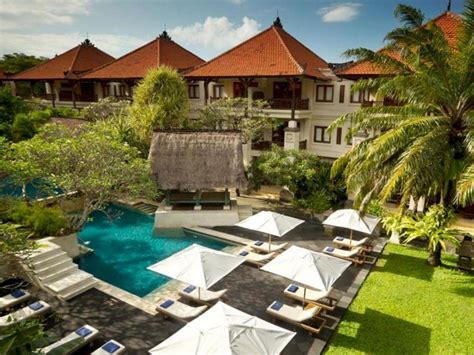 Puri Santrian Beach Resort & Spa Bali