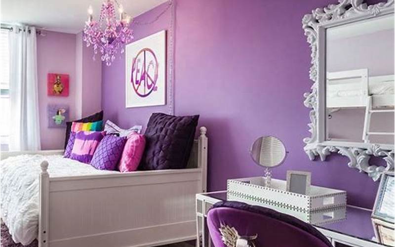 Purple Bedroom Image