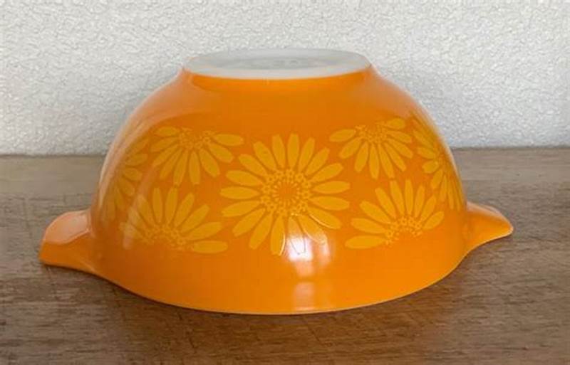 Pyrex Sunflower Pattern