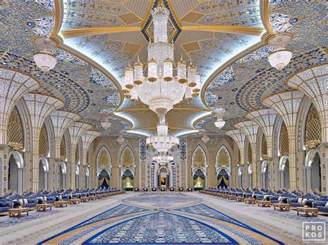 Qasr Al Watan interior