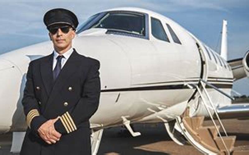 Qualifications For Private Jet Careers