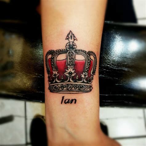 Queen Crown Tattoos Designs, Ideas and Meaning Tattoos