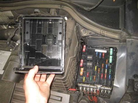 Question and answer Unlocking the Mystery: 2012 VW Tiguan Fuse Box Diagram Revealed!