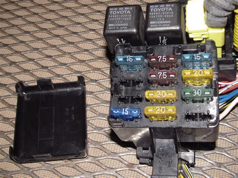 Question and answer Unlocking the Secrets: 1986 Toyota MR2 Fuse Box Wiring Diagram Revealed!