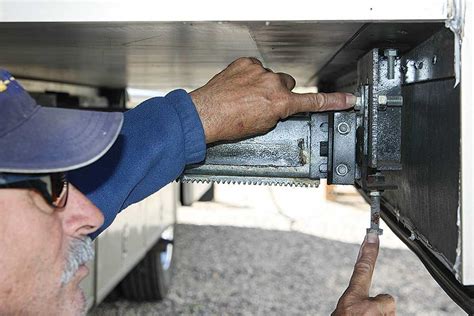 RV Slide-Out Repair Service
