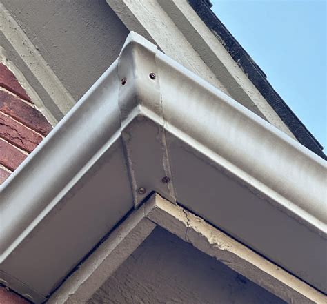 Rain Gutter Repair Near Me