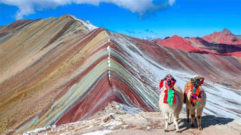 Rainbow Mountain Tour Options