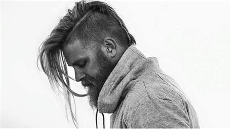 Rambut Panjang Mohawk