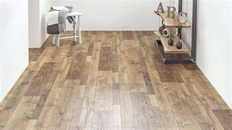 Random Width Laminate Flooring