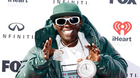The Timeless Passion of the Rapper with the Clock Necklace: A Story of Art, Talent, and Perseverance