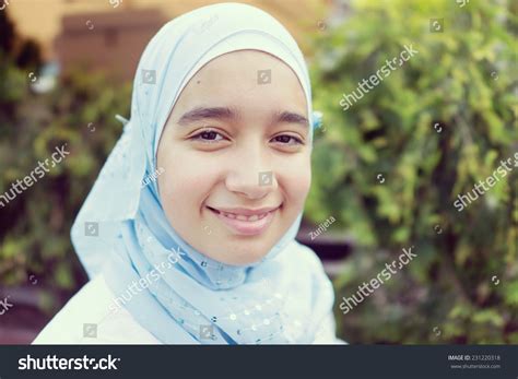 Real Life Muslim Girl