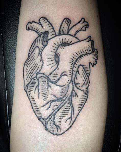 120+ Realistic Anatomical Heart Tattoo Designs for Men