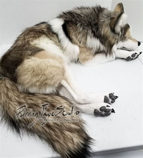 Get Your Howl On with Realistic Wolf Stuffed Animals - Perfect for Kids and Collectors Alike!