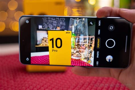 Realme
10 Pro Plus
5G selfie camera