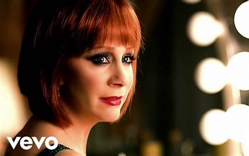 Reba Mcentire And Kelly Clarkson Because Of You Music Video