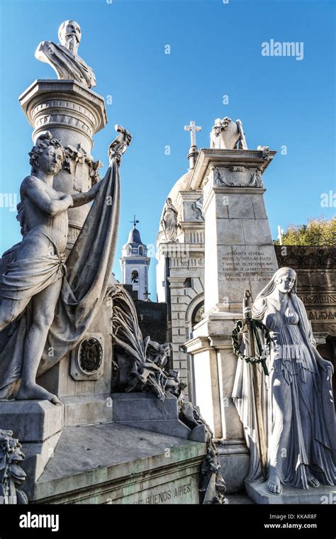Recoleta Cemetery Statues