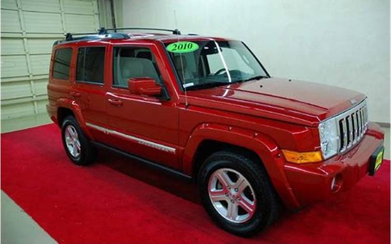 Red Jeep Commander
