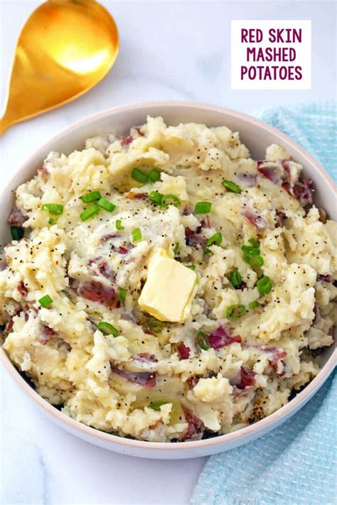 Creamy and Comforting: Indulge in our Red Skin Mashed Potatoes Recipe