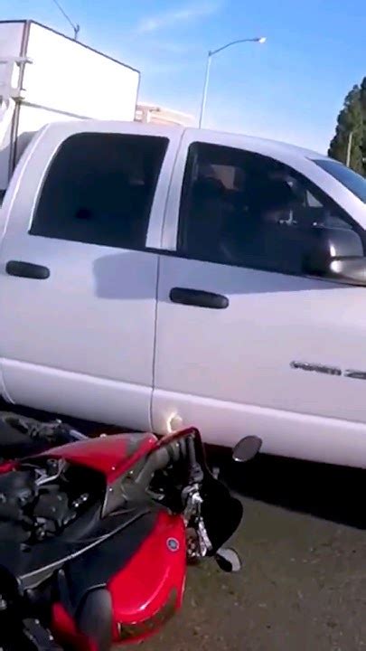 Red-Light Runner Causes Motorcycle Accident in Tempe