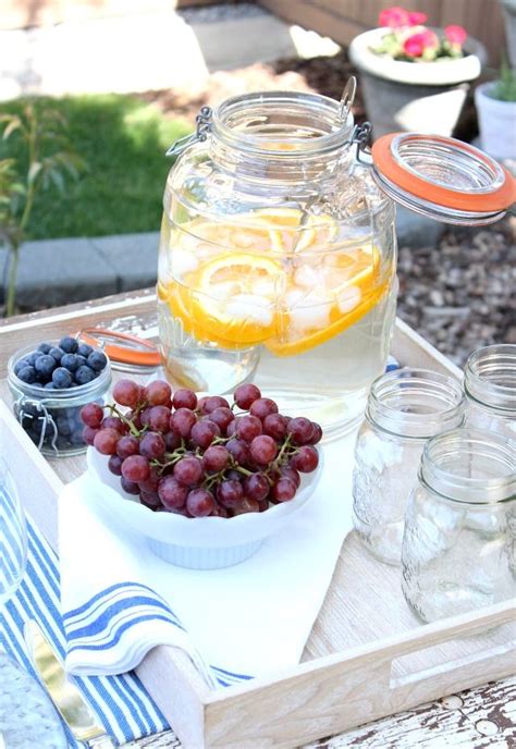 Refreshing Drinks for Your Brunch Table