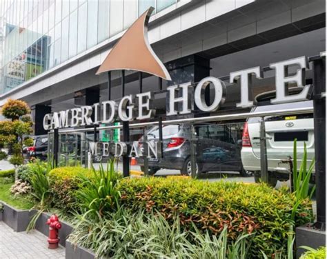 Cambridge Hotel Medan Medan 2020 UPDATED DEALS ₹3574, HD Photos & Reviews