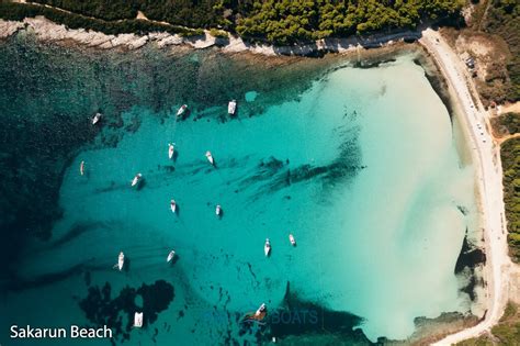 Relaxing Sakarun Beach