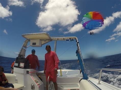 Reliable Parasailing Operator