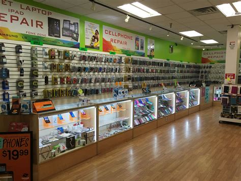 Reliable repairs at phone stores