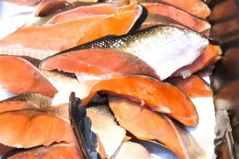 The Ultimate Salmon Skin Hack: Discover the Secret to Easily Removing the Skin and Elevate Your Culinary Skills