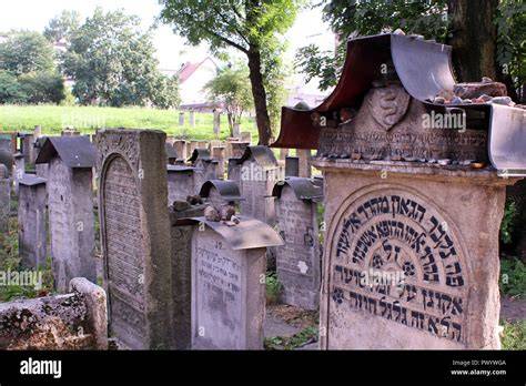 Remuh Synagogue cemetery