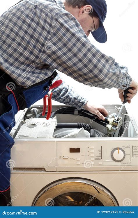 Repairing Washing Machine