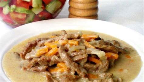 Lumer di Mulut: Resep Slow Cooker Daging Sapi dan Jamur yang Bikin Lidah Bergoyang