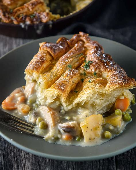 Rasakan Empuknya Daging Ayam di Mulutmu dengan Resep Slow Cooker Pie Pot yang Menggugah Selera!