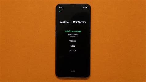 Ilustrasi reset Realme XT menggunakan recovery mode