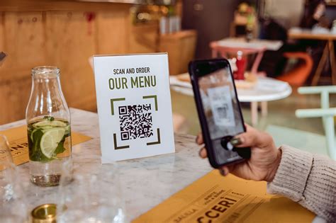 Restaurant QR codes are concerning security experts