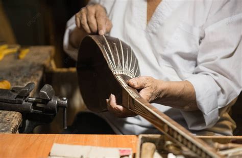 Restorasi Musik & Film