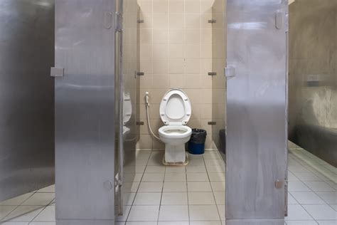 Ironwood Manufacturing toilet partitions and louvered bathroom doors