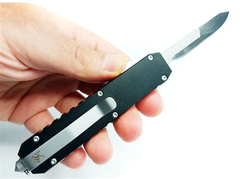 Retractable Switchblade Knife