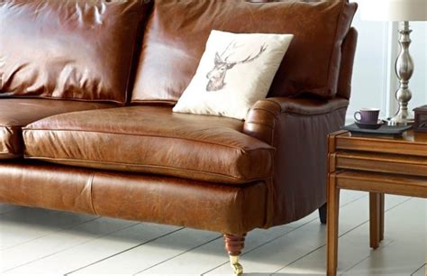 Retro Leather Sofas