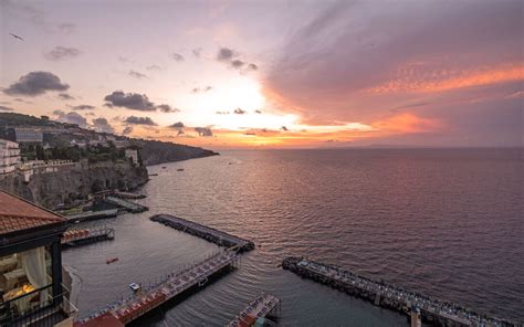 Return to Sorrento Sunset Views