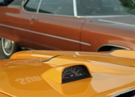 Rev Up Your Ride: 1971 Pontiac GTO Hood Tachometer Diagram Unveiled!