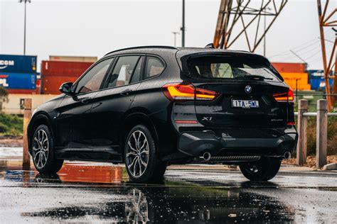 Review 2022 BMW X1