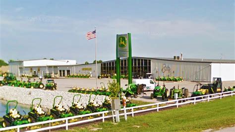 Reynolds Farm Equipment Muncie Indiana