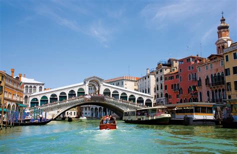 Rialto Bridge History