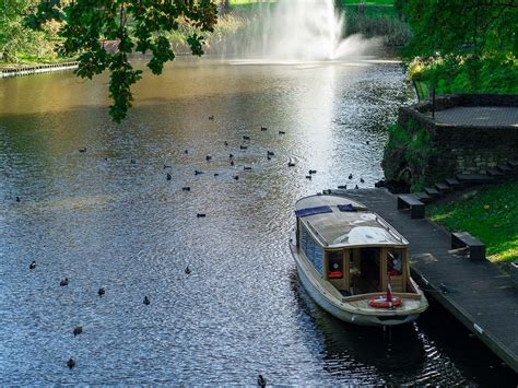 Riga Boat Tour Review: See the City From the Water