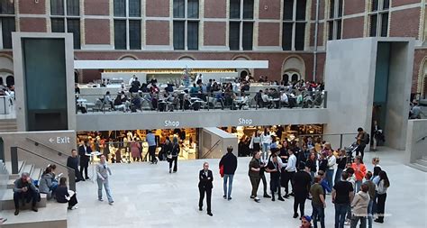 Rijksmuseum Queue
