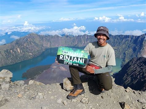 Rinjani Tour Guide
